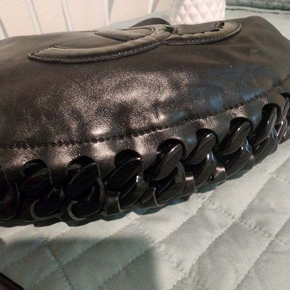 Absolutely beautiful chanel bag authentic 100% - Picture 11 of 13